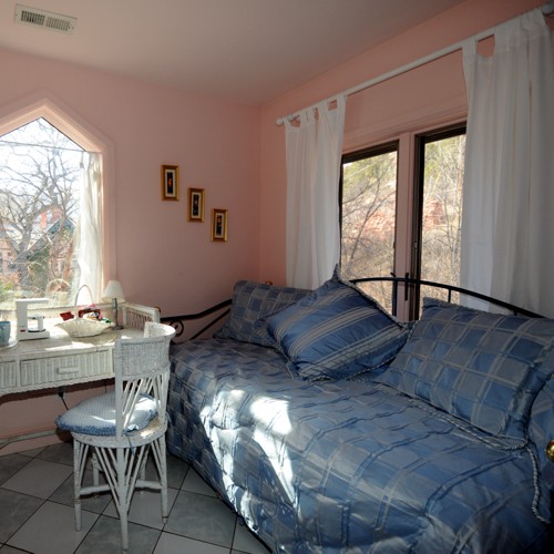 Blue Skies Inn - Hotel in Manitou Springs, Colorado