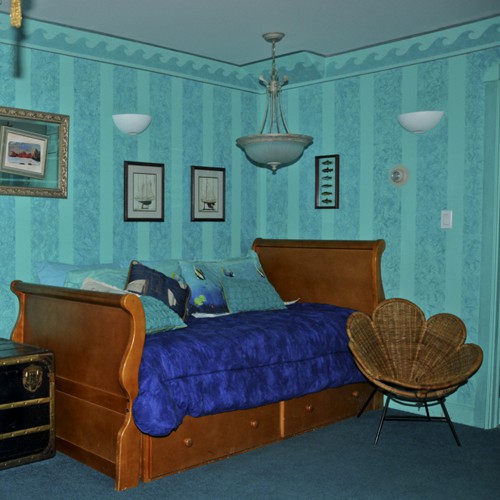 Blue Skies Inn - Hotel in Manitou Springs, Colorado