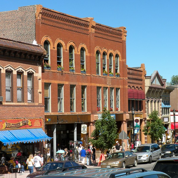Blue Skies Inn - Hotel in Manitou Springs, Colorado